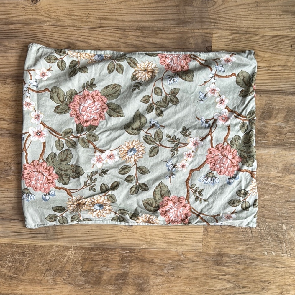 SINGLE Threshold Green and Floral Standard Size Sham